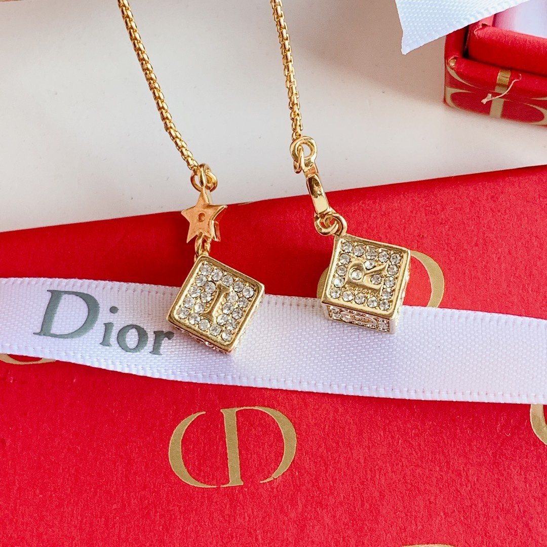 DIOR Luxury Letter Rhinestone Earrings