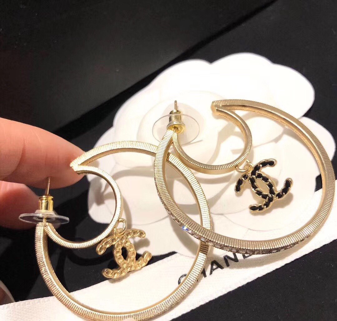 CHANEL Elegant Crystal Large Pendant Earrings