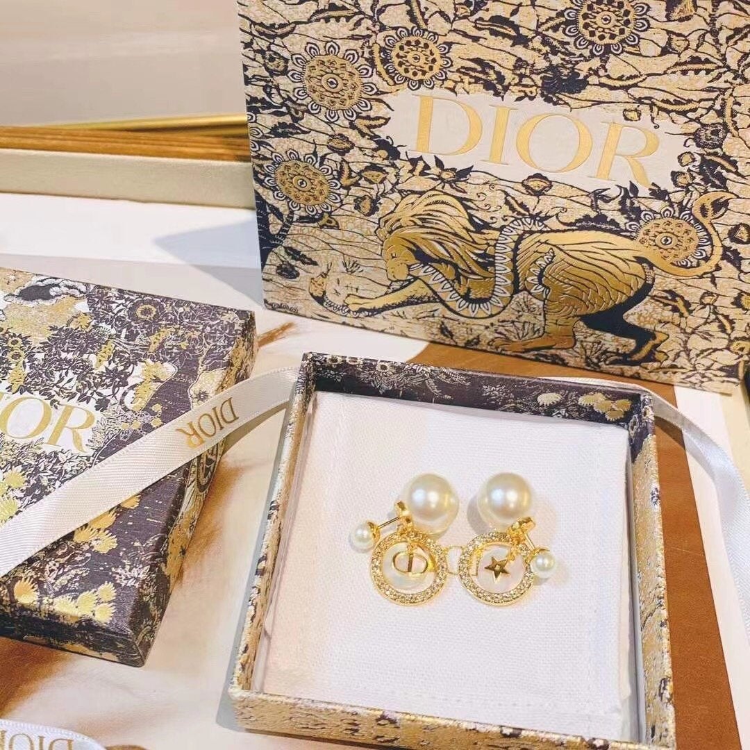 DIOR White Mother-of-pearl Classic Earrings