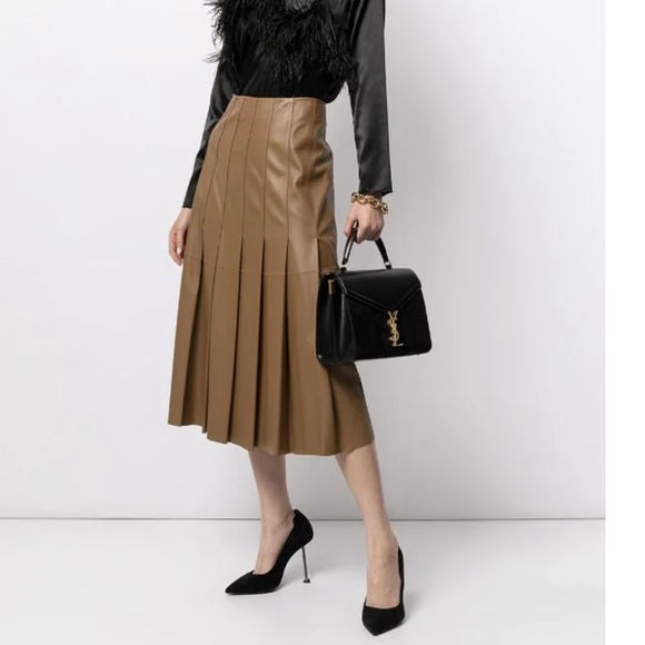 New Trends Cassandra Medium Top Handle Bag in Shiny Leather