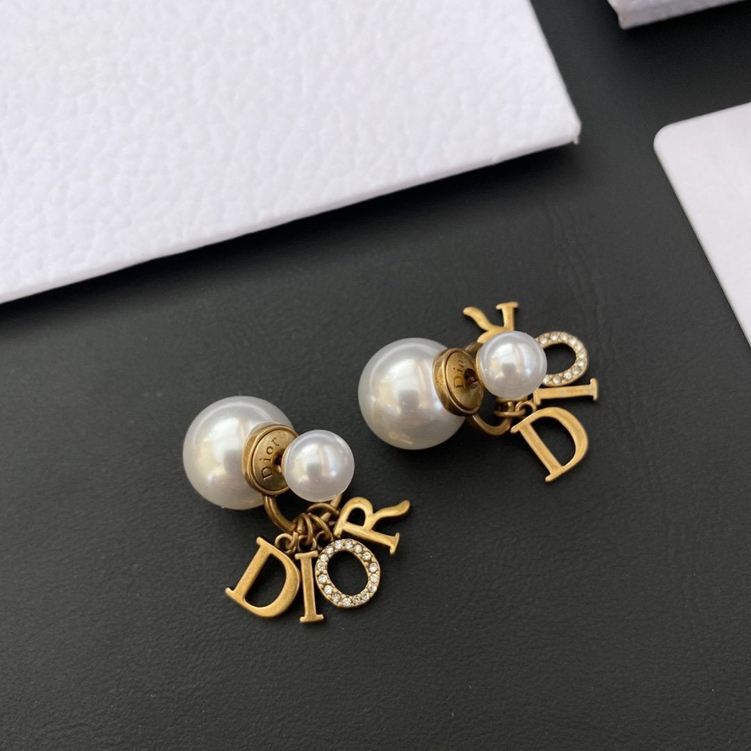 DIOR Fashion Pearl Rhinestone Letter Pendant Earrings