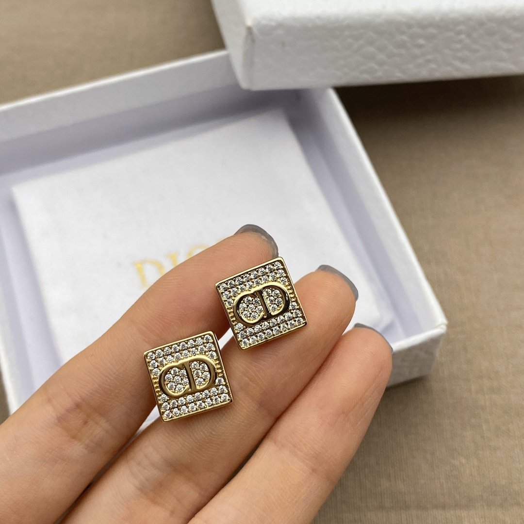 DIOR Fashion Square Rhinestone CD Earrings