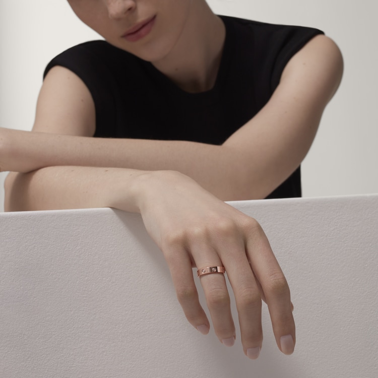 LOVE WEDDING BAND, 6 DIAMONDS