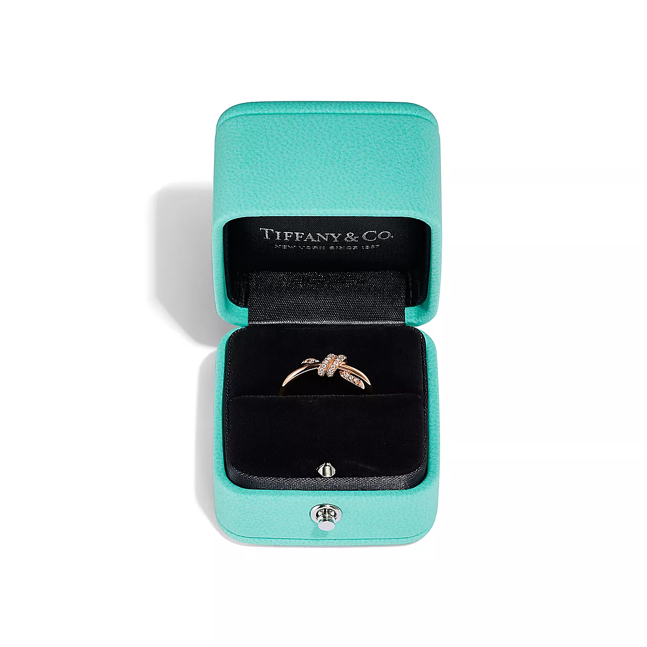 Knot ring