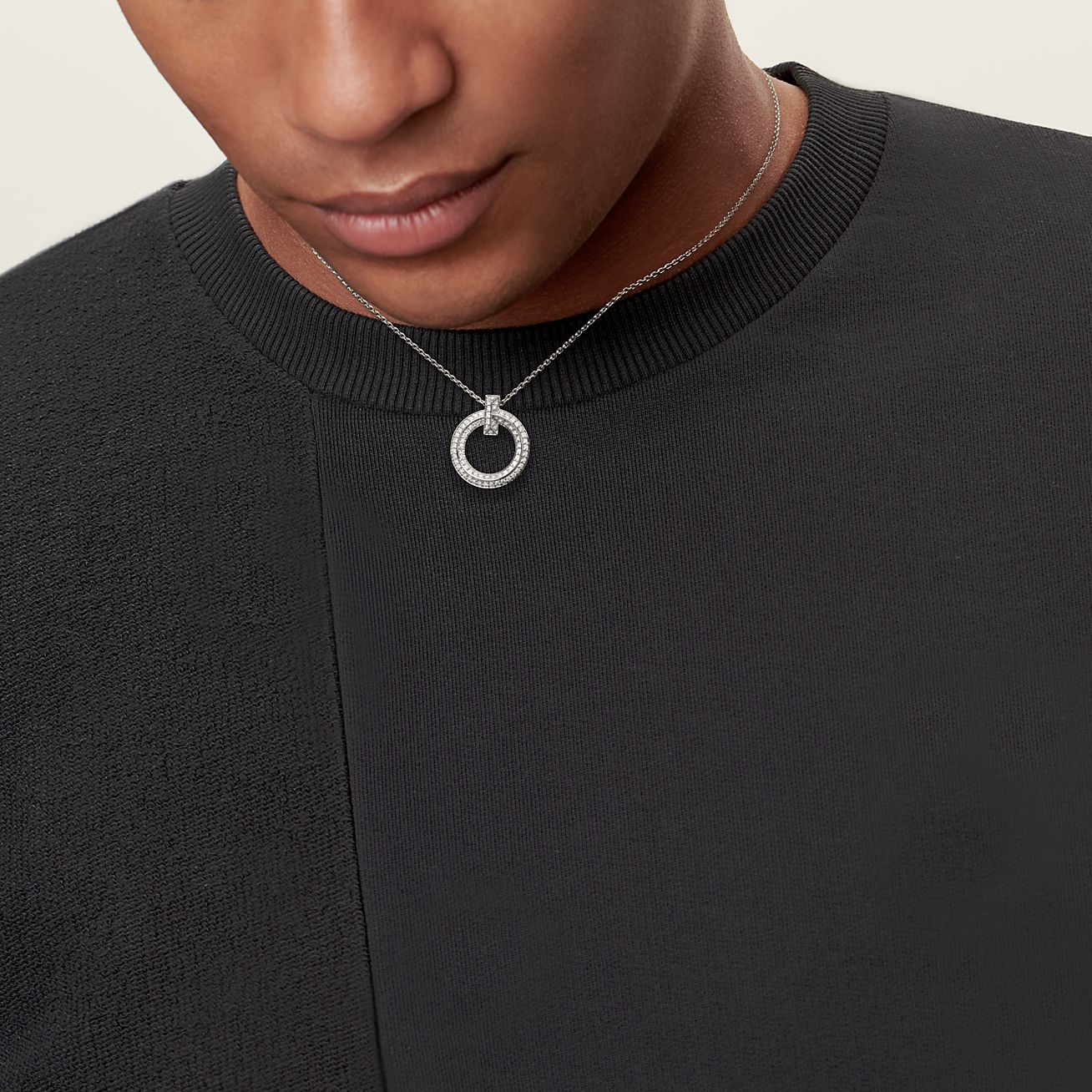 T1 Circle Pendant in White Gold with diamonds