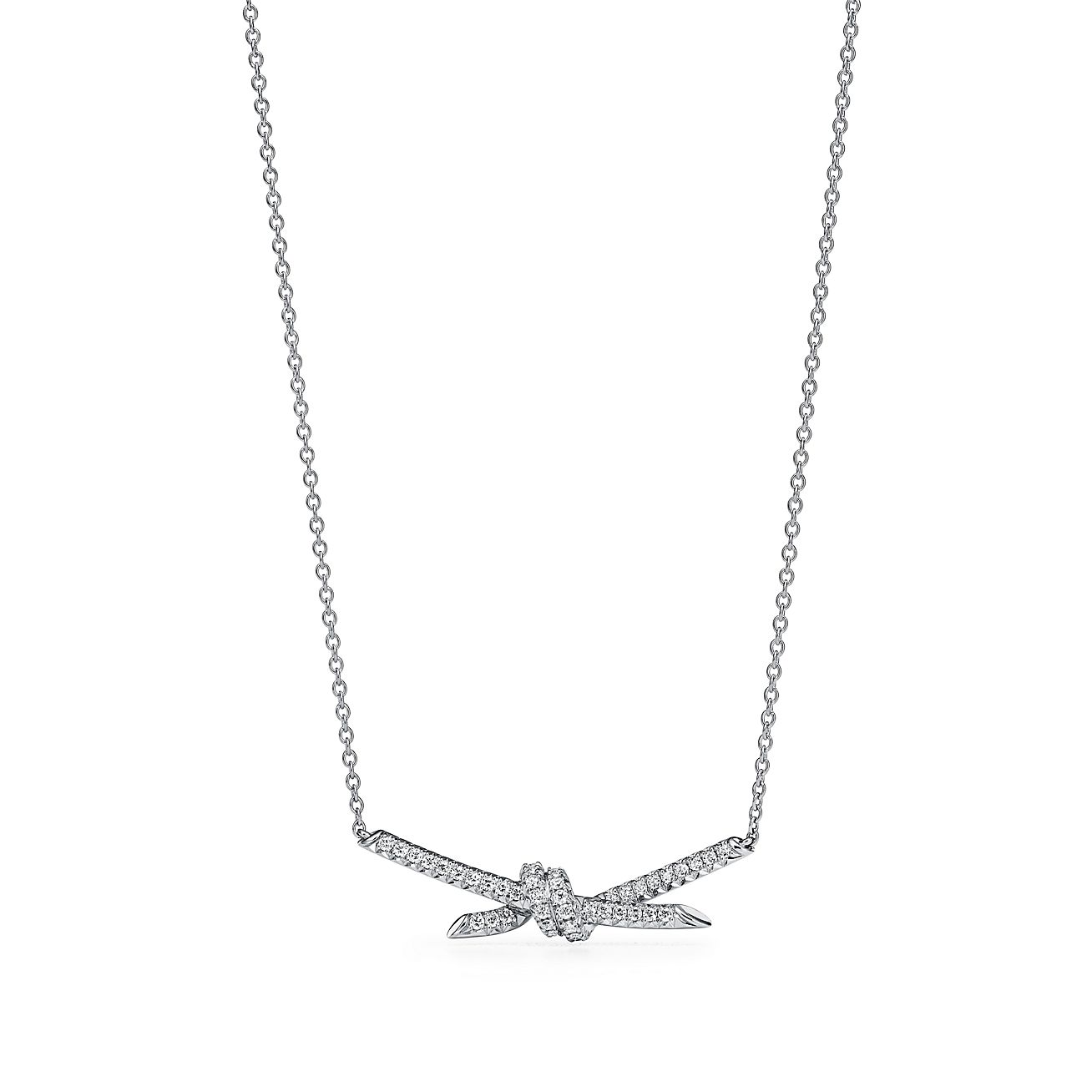 Knot Pendant in White Gold with Diamonds
