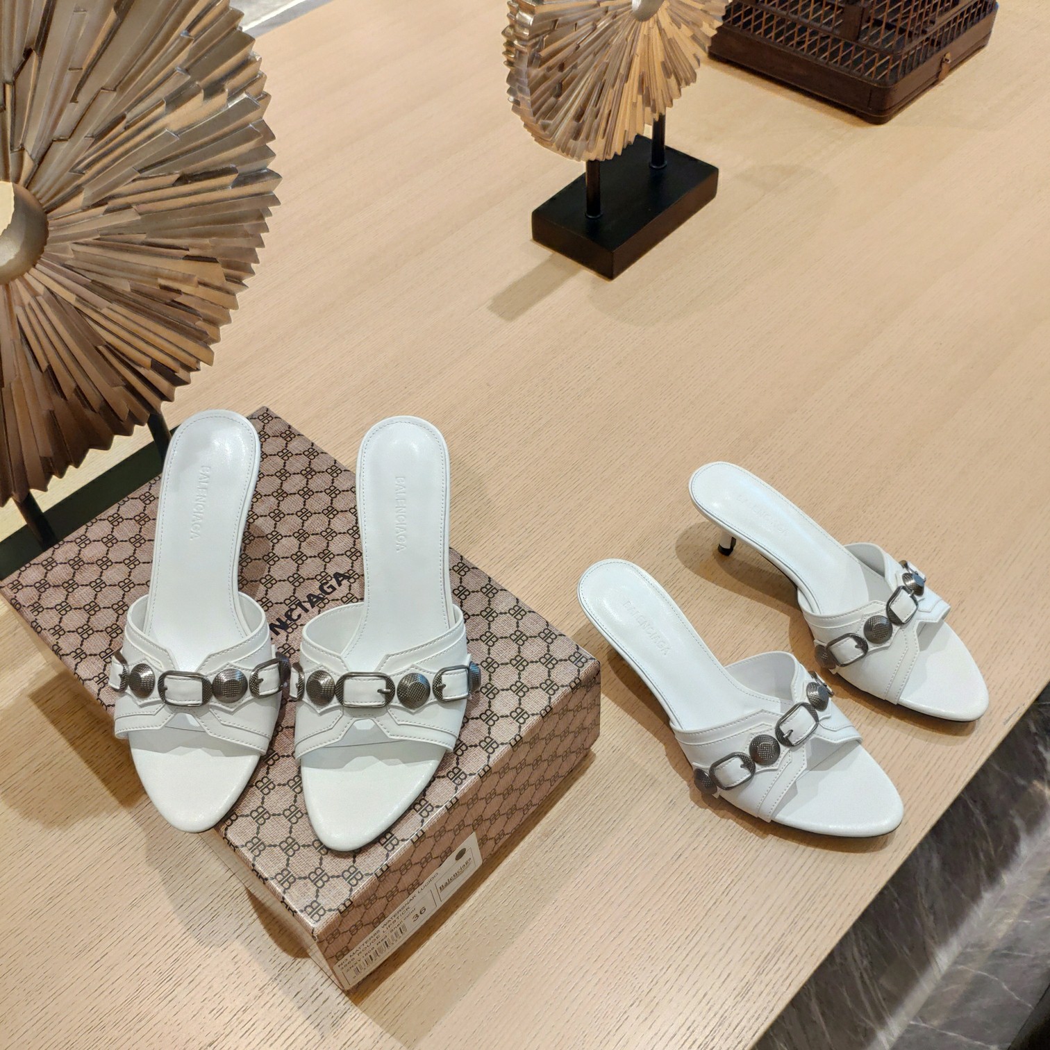 [TOP] BALNCIAGA Le Cagole Slides - White - 2 Heel Heights - Balenciaga