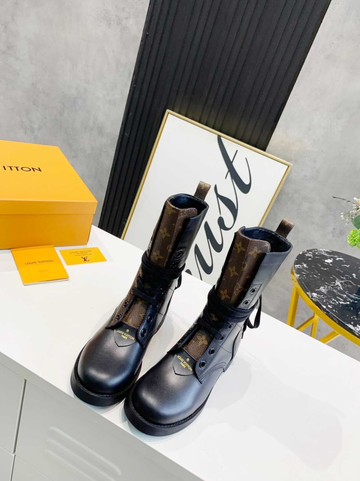 [TOP] L&V LV Metropolis Flat Ranger Boots - LV Louis Vuitton