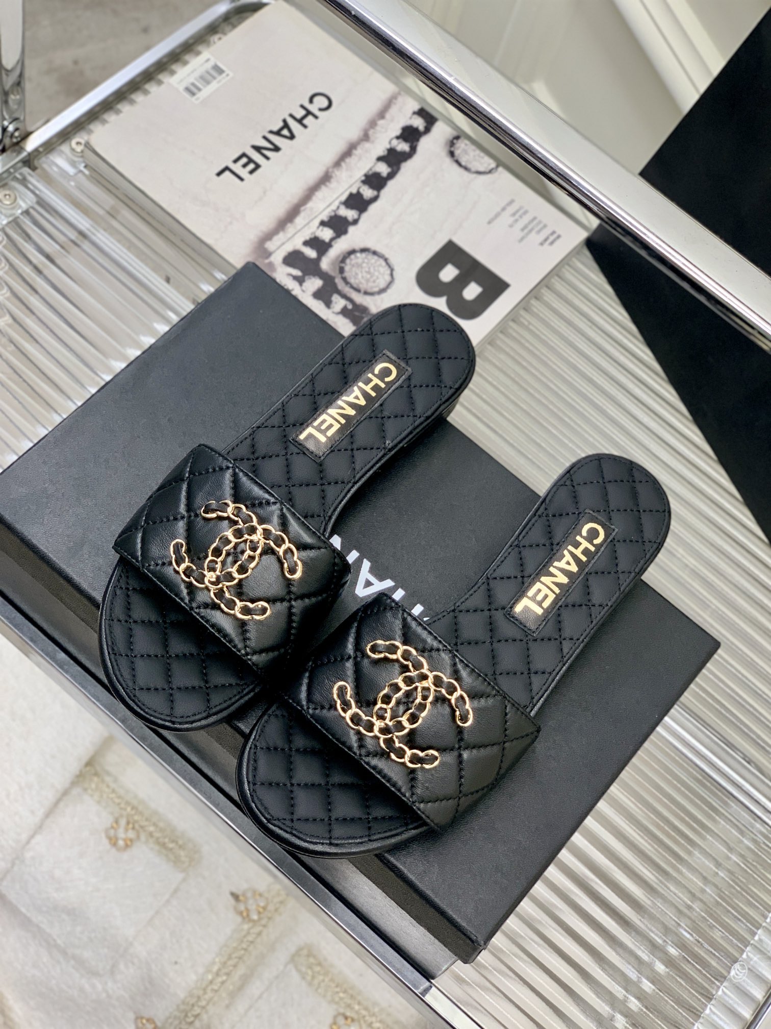 [TOP] CH@NEL Sheepskin Lozenge Slippers - 3 Color - Chanel