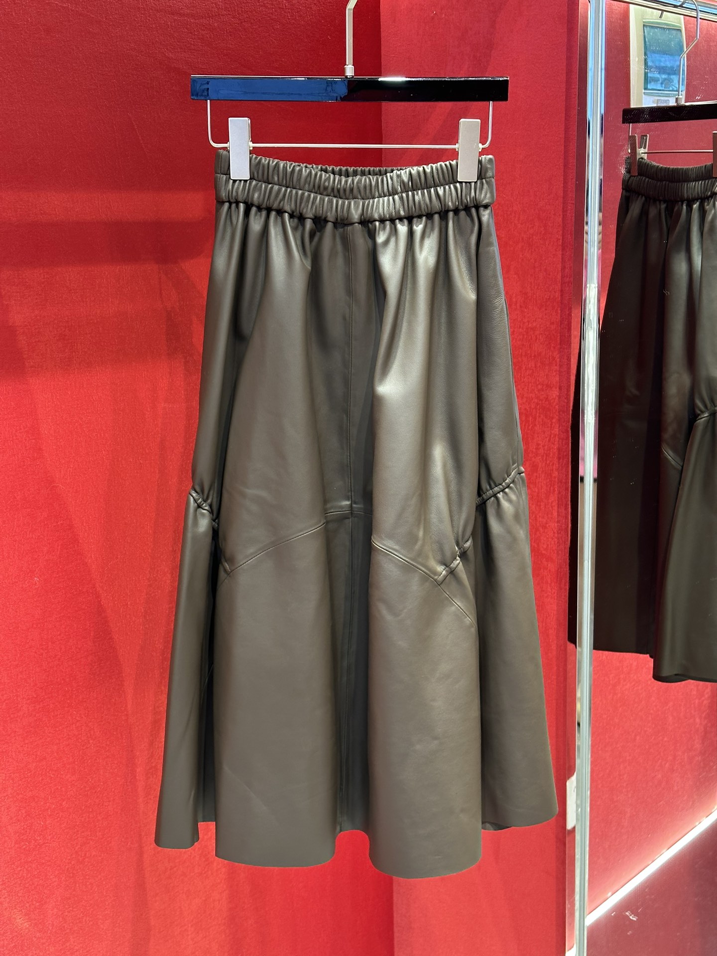 [TOP] CLINE Leather Skirt - 2 Colors - Celine