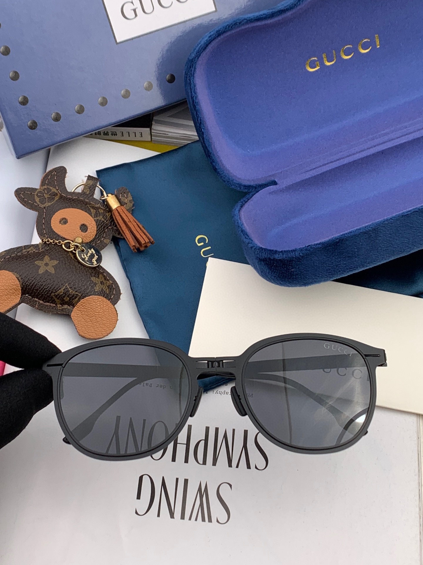 [TOP] Gucci  Sunglasses  - 3 Color - Gucci