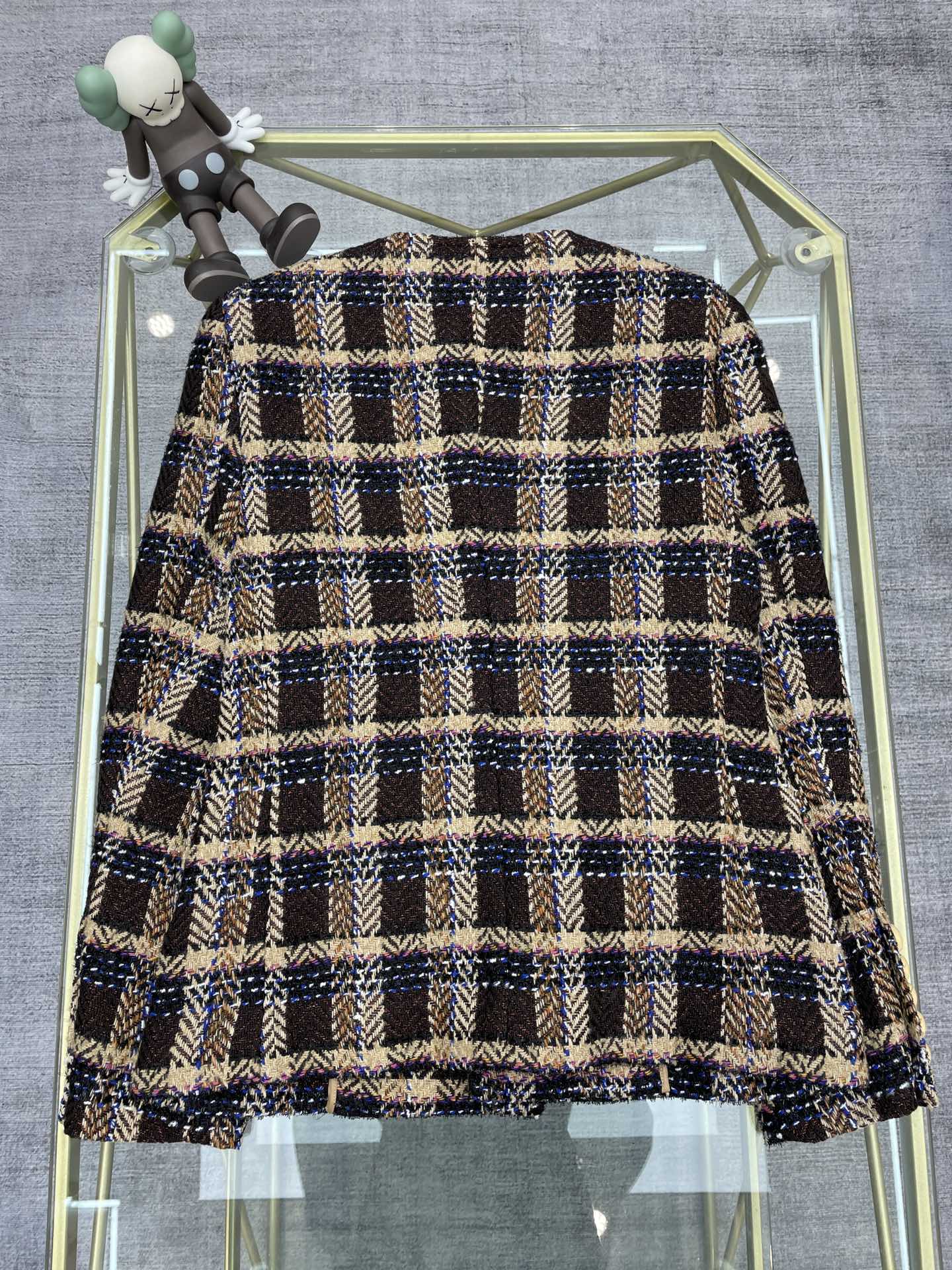 [TOP] CH@NEL Plaid Crew Neck Coat - Chanel