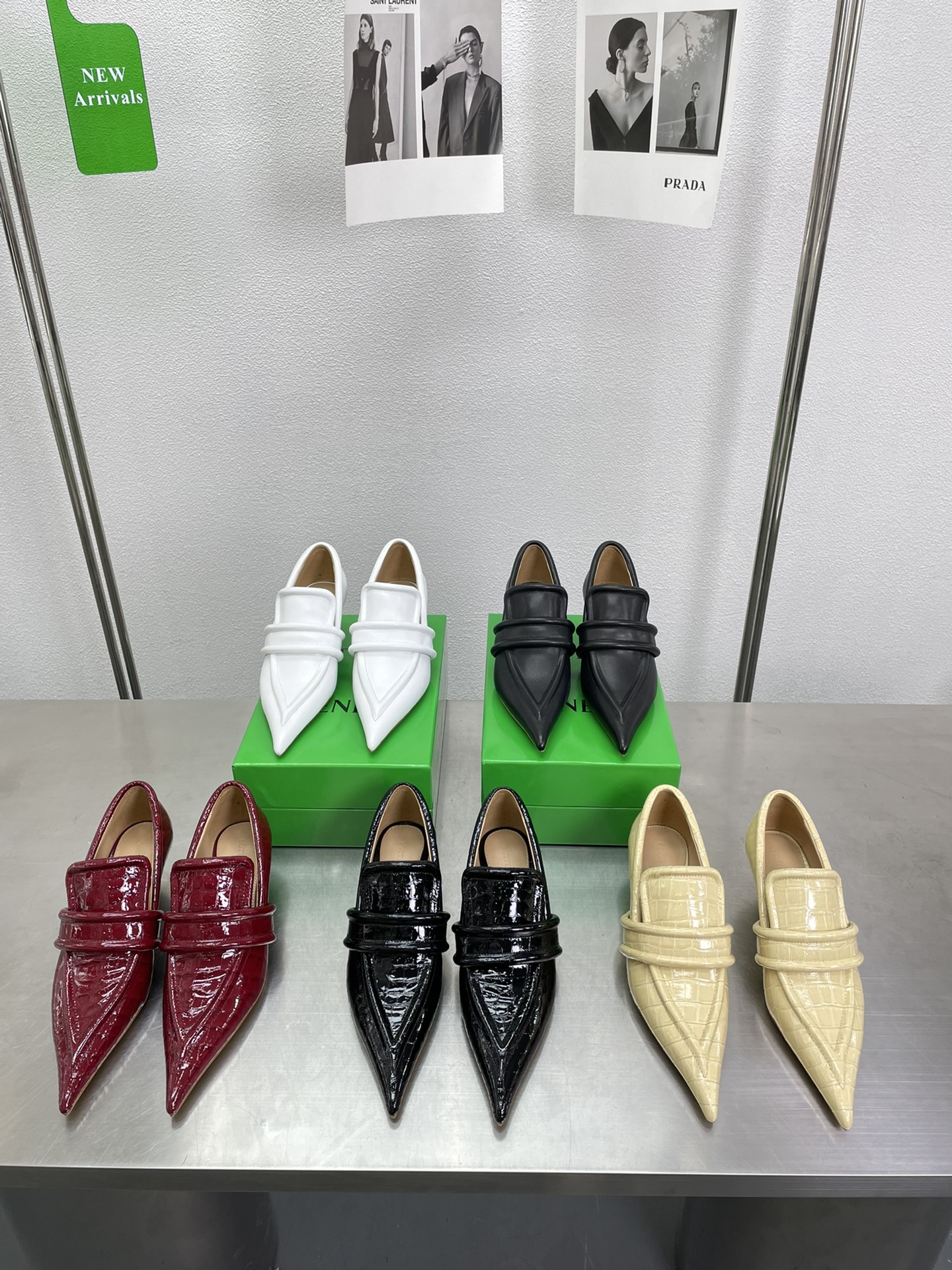 [TOP] B&V Cat Heel Pointed Toe & Deep Mouth Shoes - 5 Colors - Lambskin - Bottega Veneta
