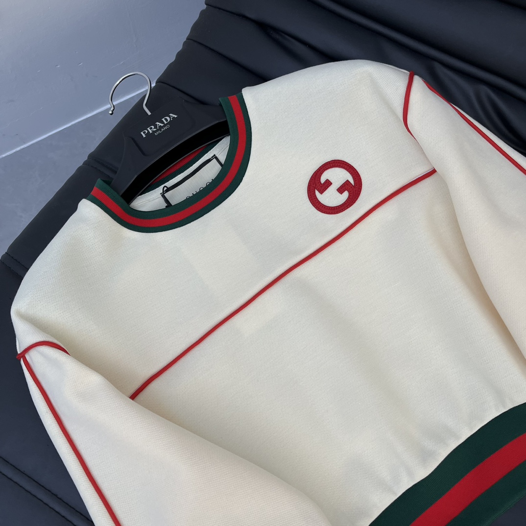 [TOP] GUCC! Sweatshirt Shorts Suit - 2 Colors - Gucci