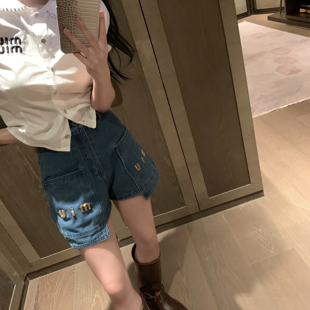 [TOP] m!u m!u Jeans Shorts - MIUMIU