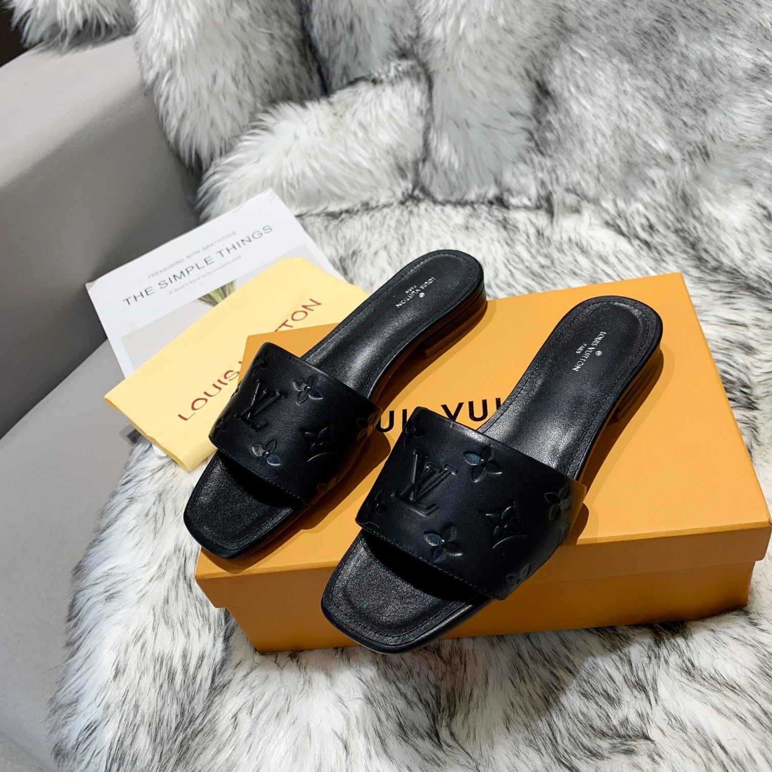 [TOP] L&V LV Empreinte Sandals - Black - LV Louis Vuitton
