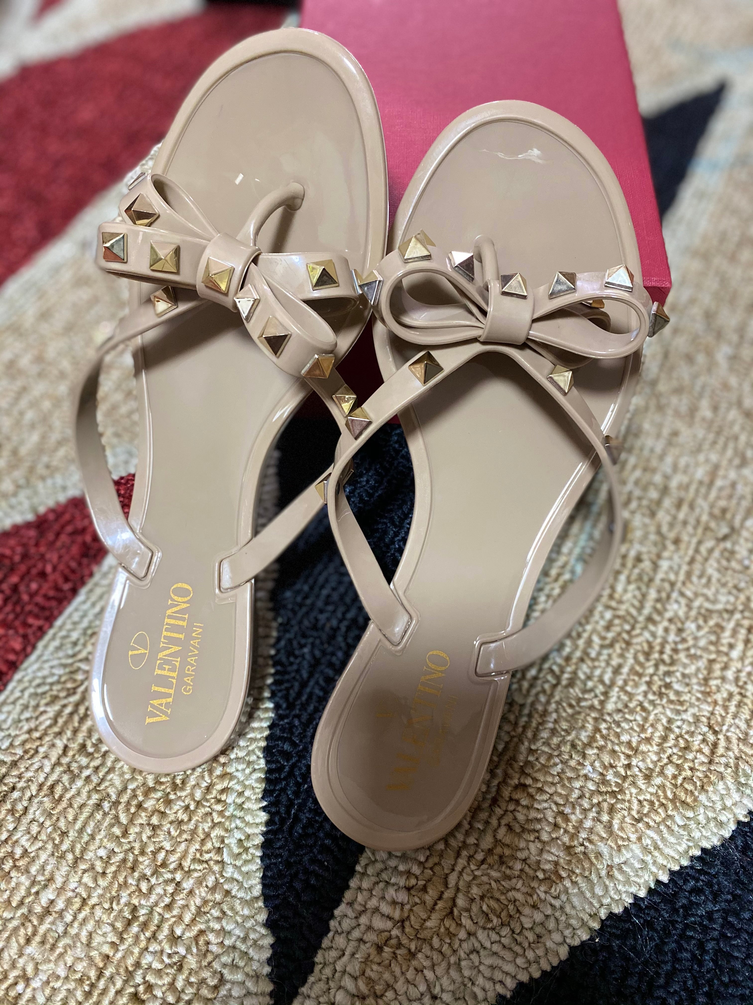 [TOP] V@LENTINO Valentine Slides - Nude - Valentino