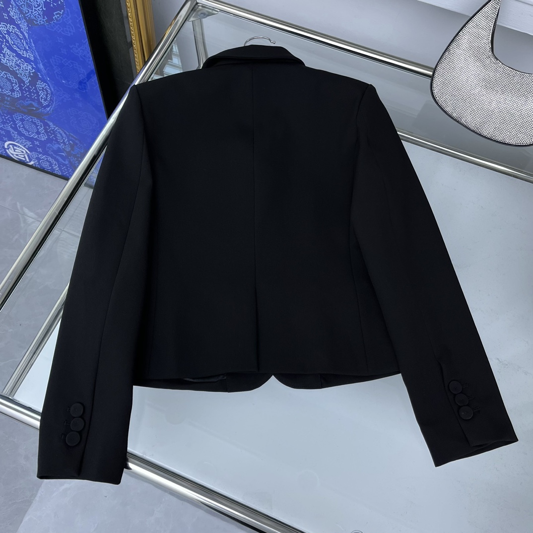 [TOP] FNDI Blazer - Black - Fendi