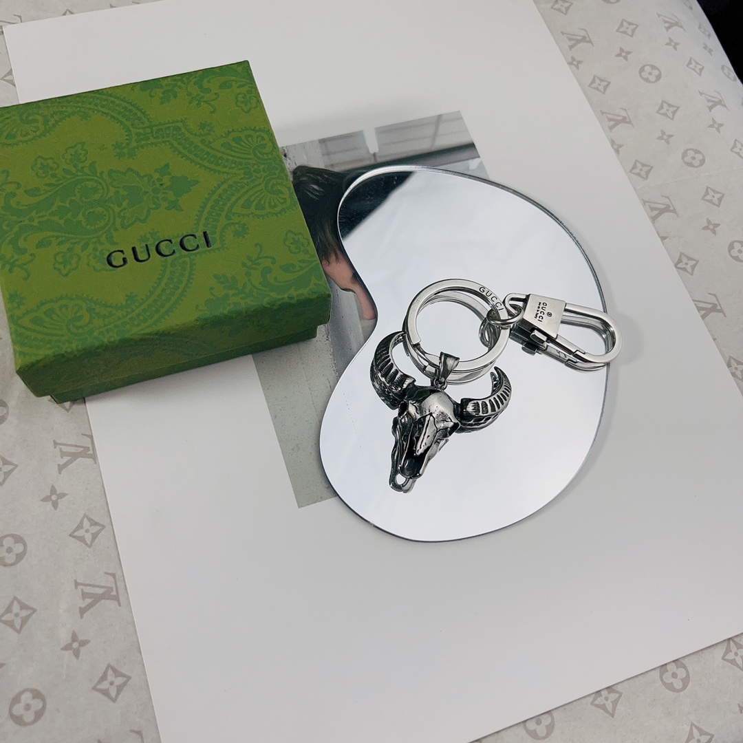 [TOP] GUCC! Men's/Women's Keychains - Silver - Gucci