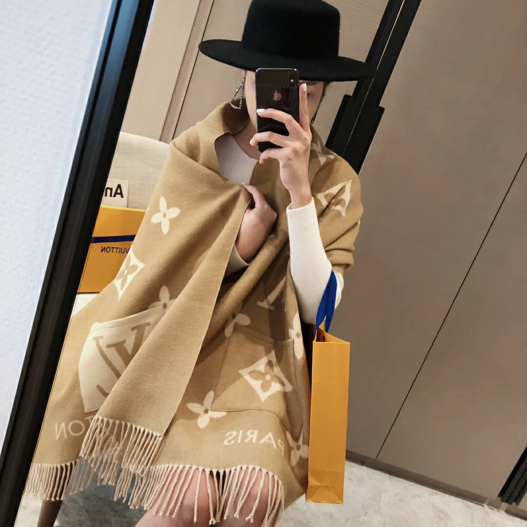 [TOP] L&V LV Scarf With Pockets - LV Louis Vuitton