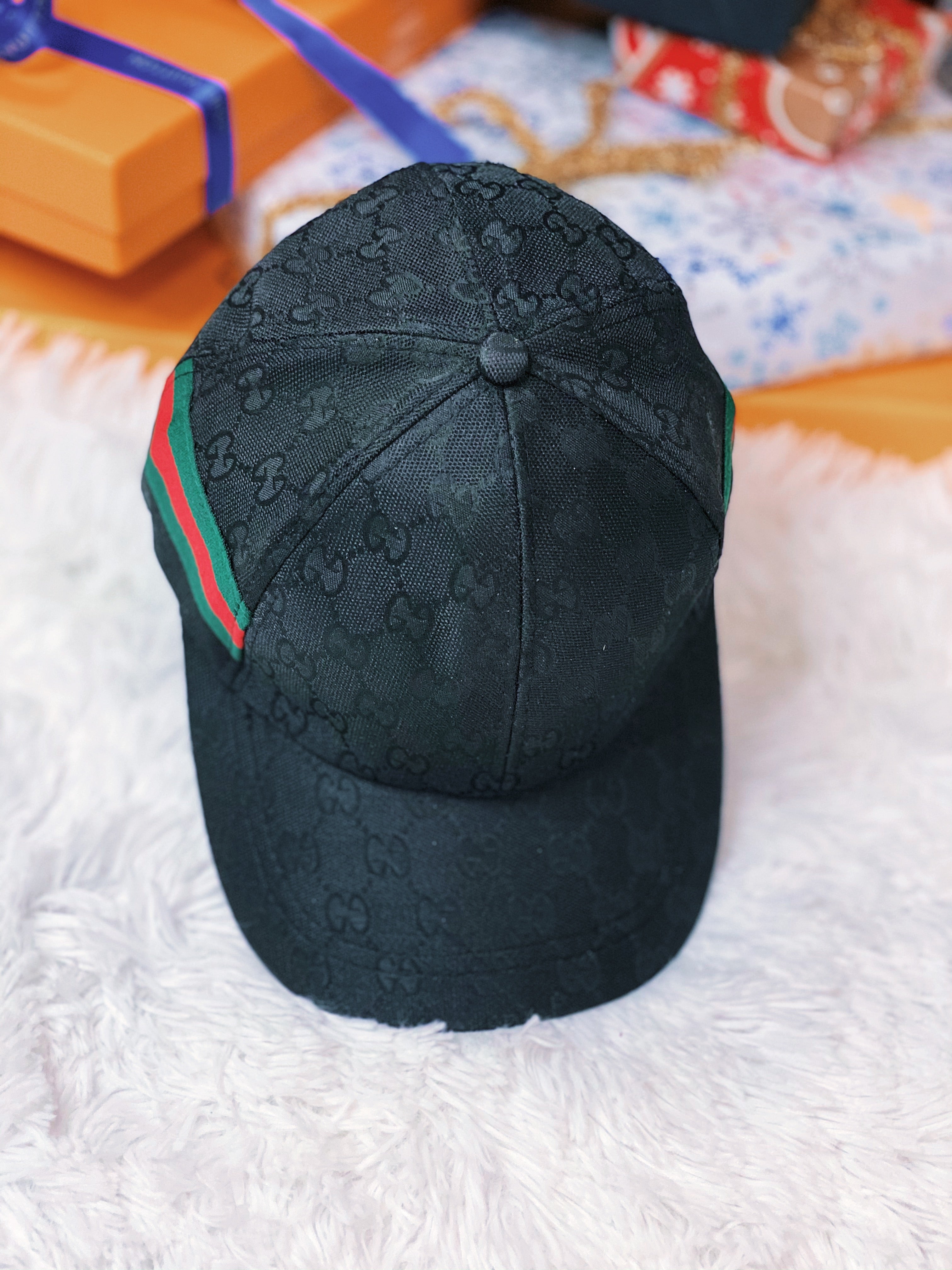 [TOP] GUCC! Black Cap - Gucci