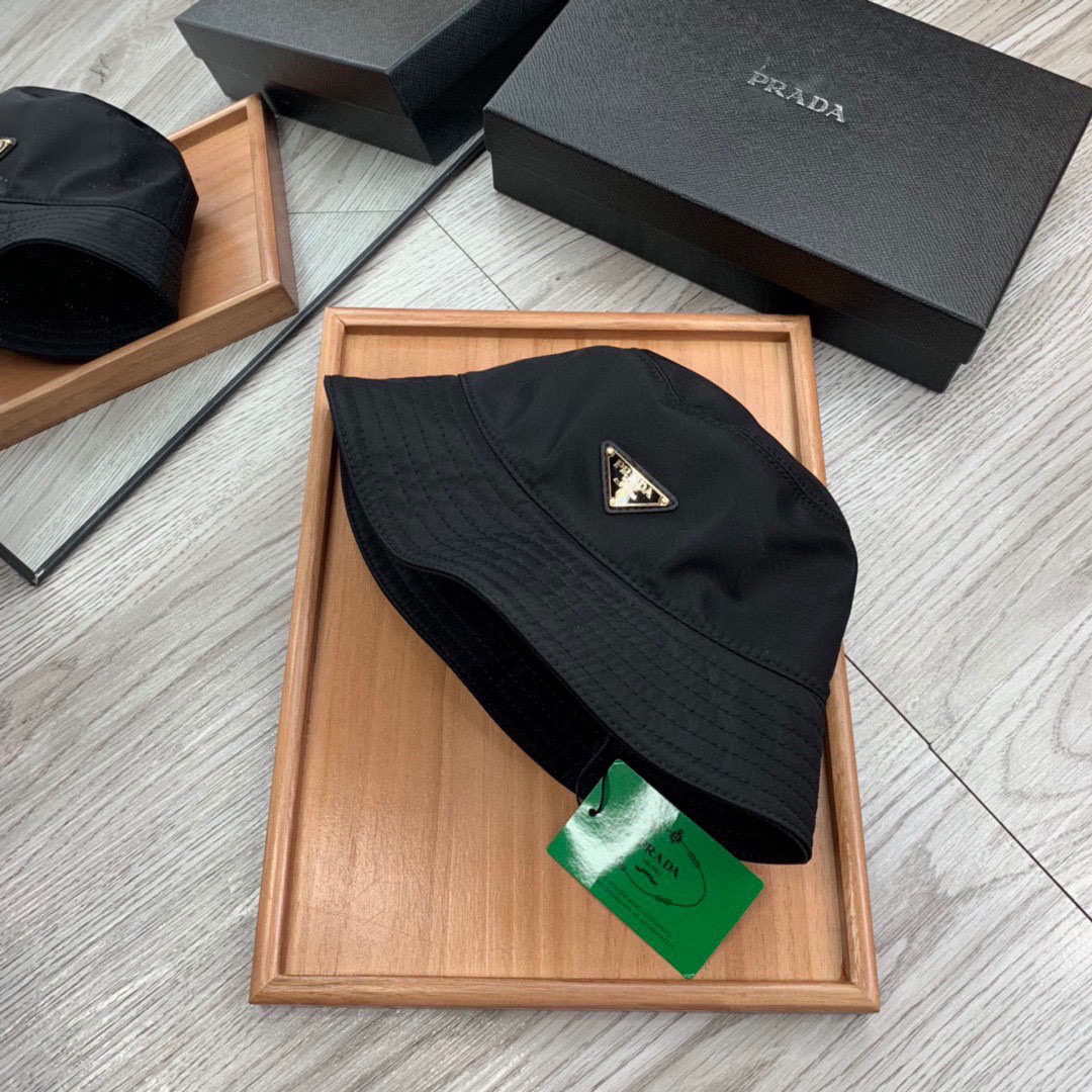 [TOP] PR@DA Re-Edition Bucket Hat Nylon - Black - Prada