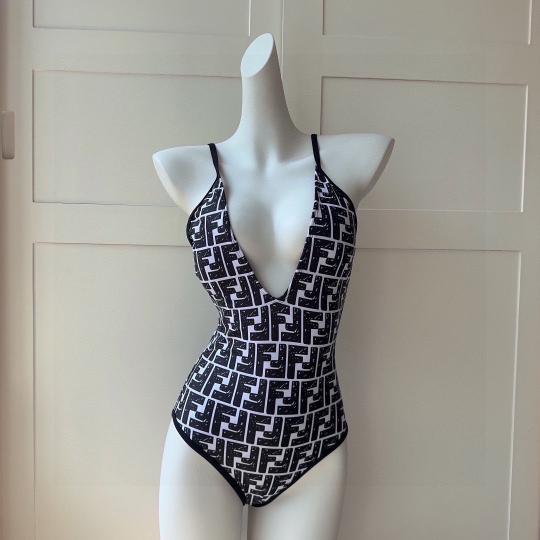 [TOP] FNDI One - Piece Swimsuit - Fendi