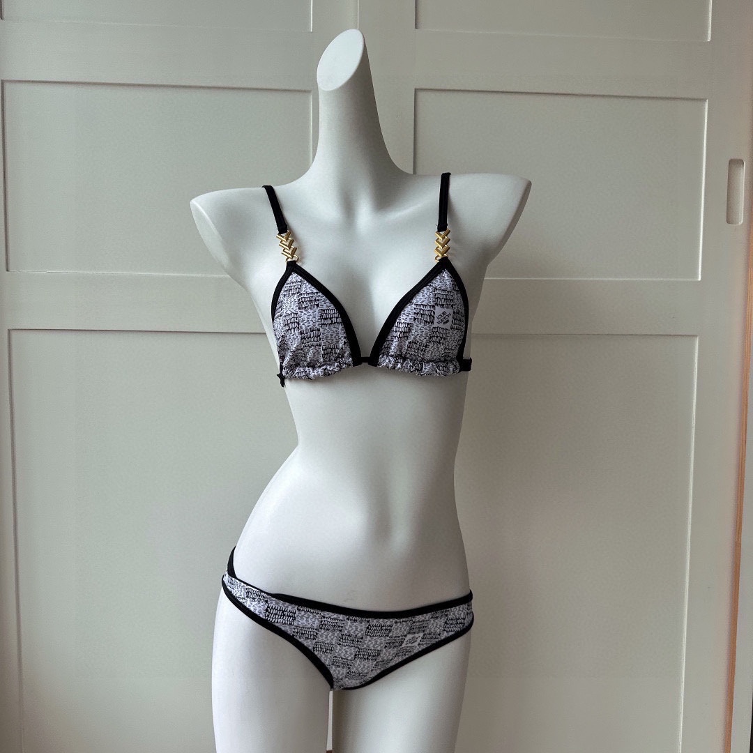 [TOP] L&V Presbyopia logo Printing Bikini LV Louis Vuitton