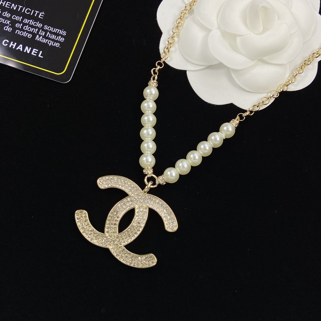 [TOP] CH@NEL Metal/Pearl Gradient Diamond Necklace - Gold - Chanel