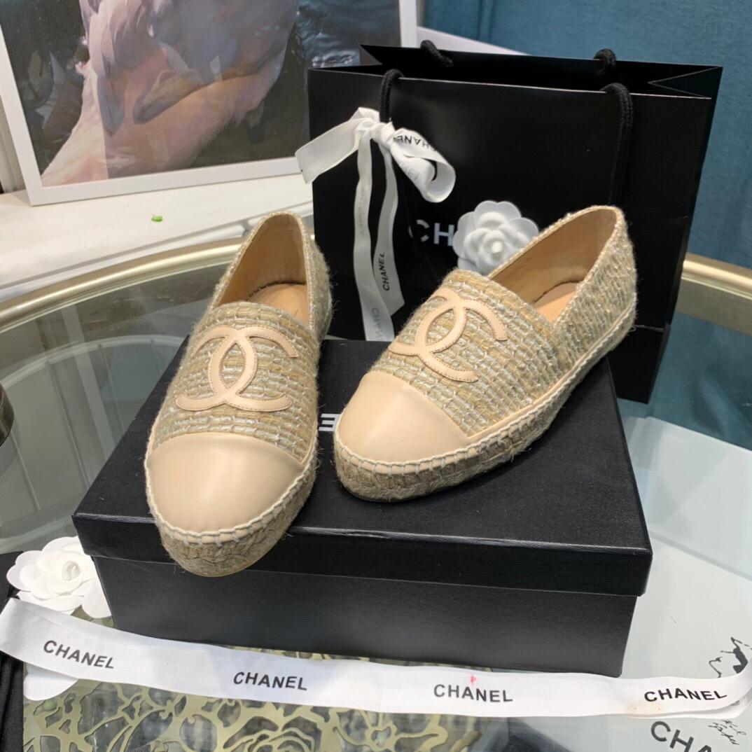 Ch*nel Espadrilles Tweed and Leather - Beige