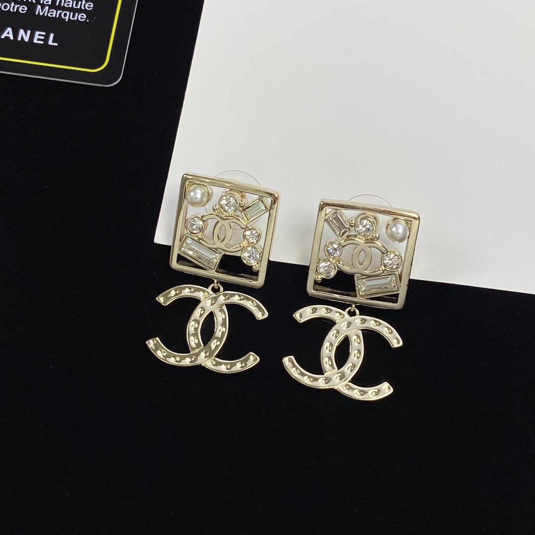 [Top] CH@NEL Metal Square Crystal/Pearl Stud Earrings - Chanel