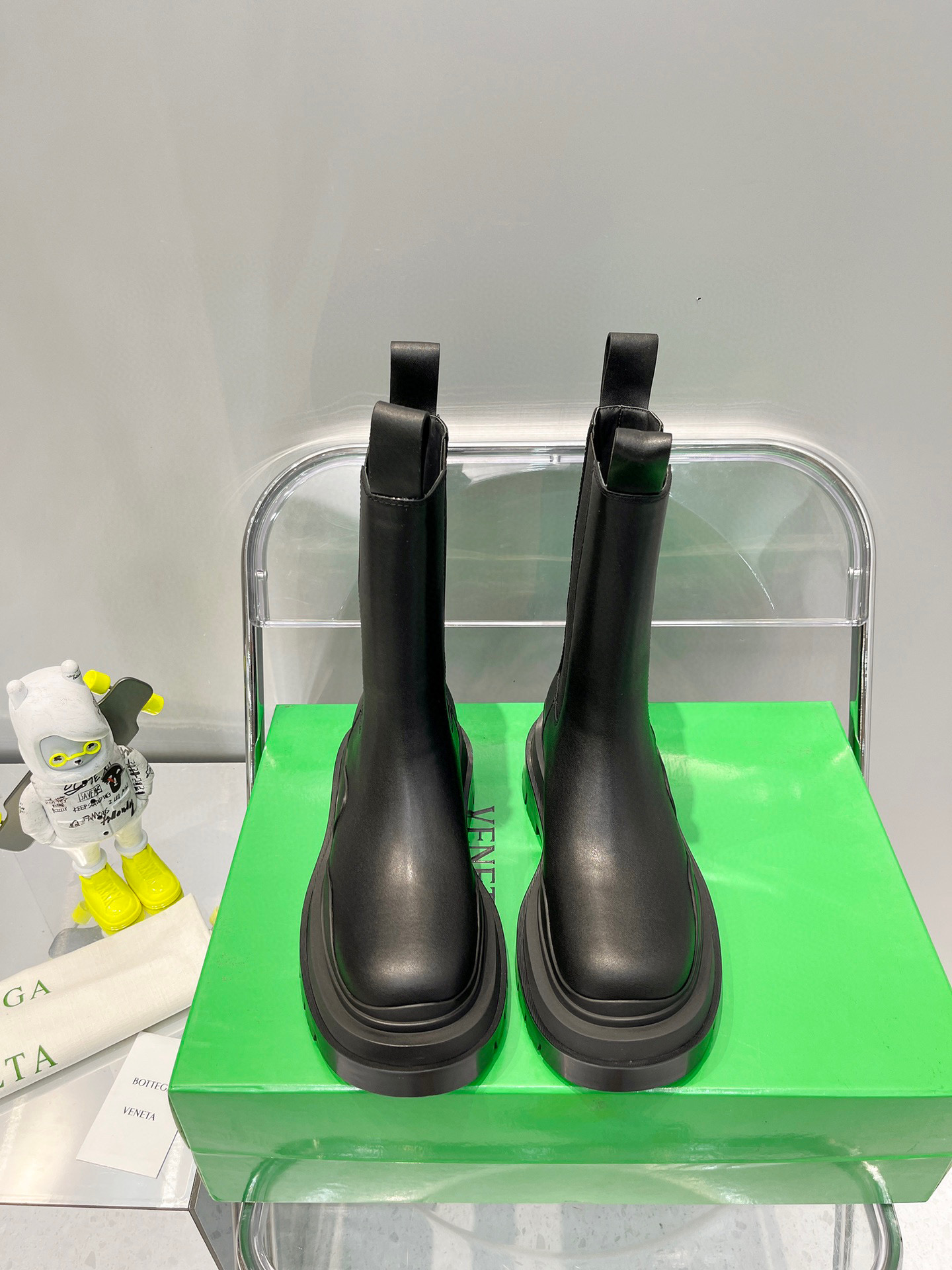 [TOP] B&V Tire Chelsea Boot - Six Colours - Bottega Veneta