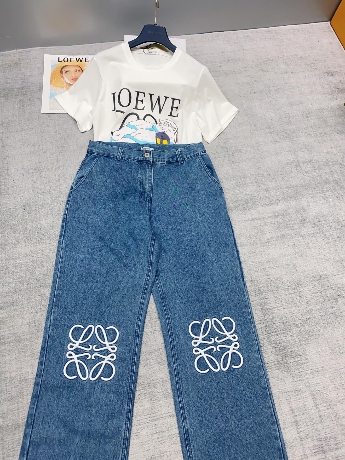 [TOP] LOEW Anagram Embroidered Logo Straight Wide-leg Jeans - Loewe