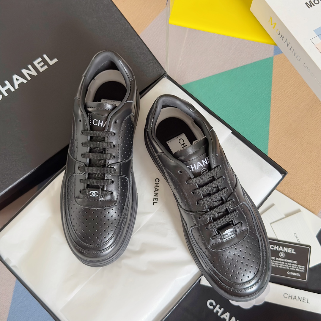 [TOP] CH@NEL 23A Sneaker - Black - Chanel