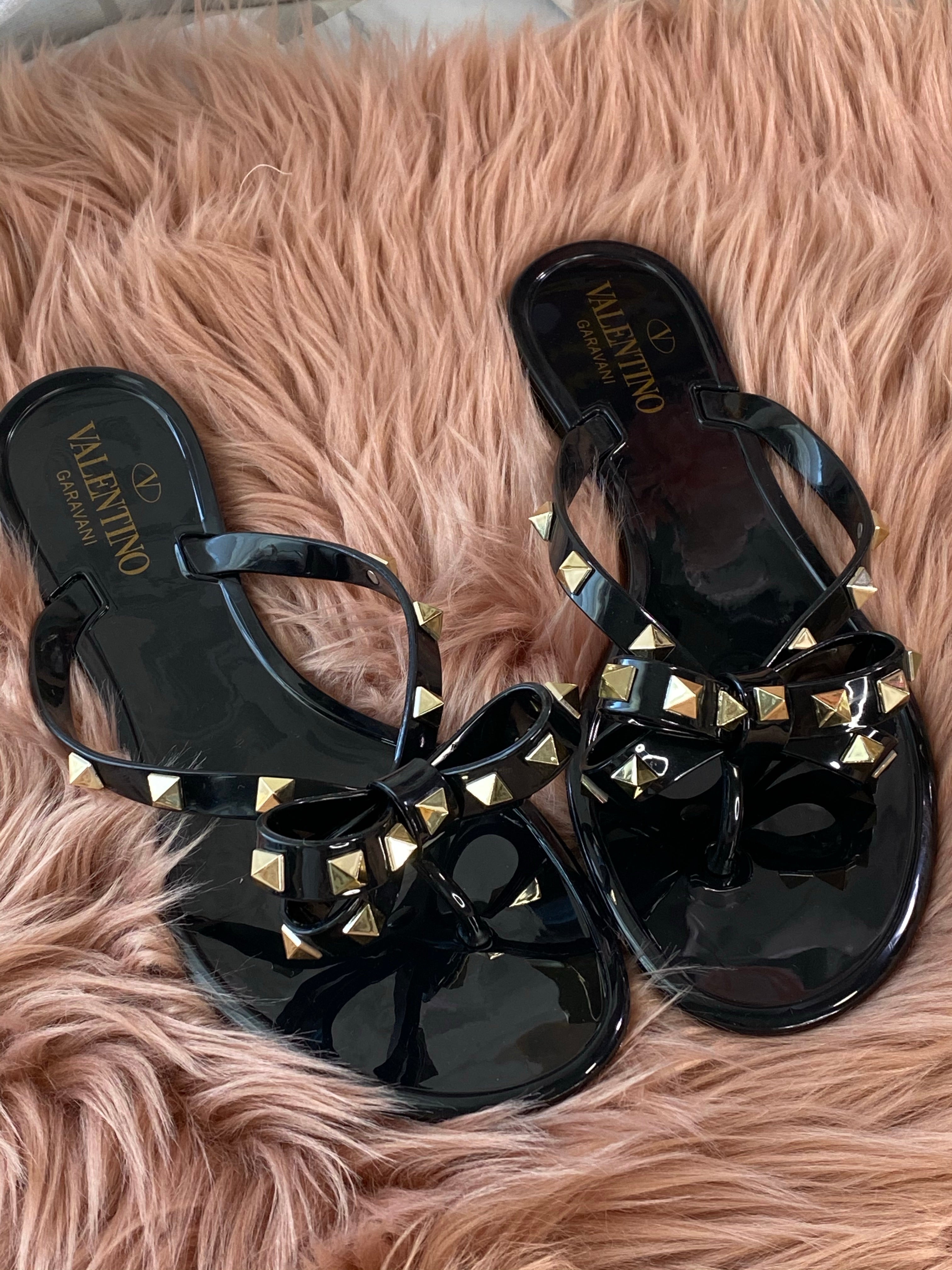 [TOP] V@LENTINO Valentino Jelly Thong Sandals Studs - Black - Valentino