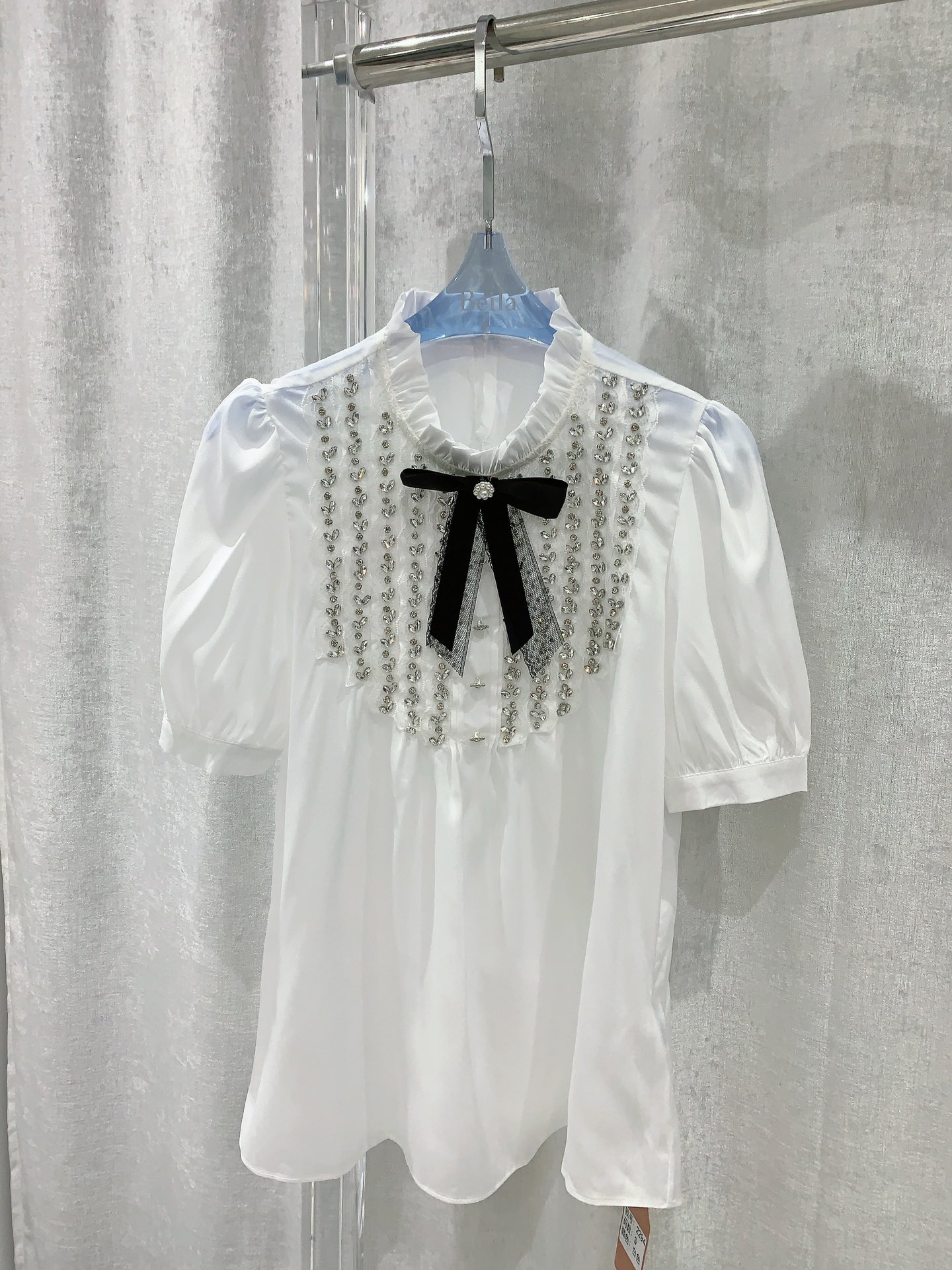 [TOP] m!u m!u Satin Bow Shirt - MIUMIU