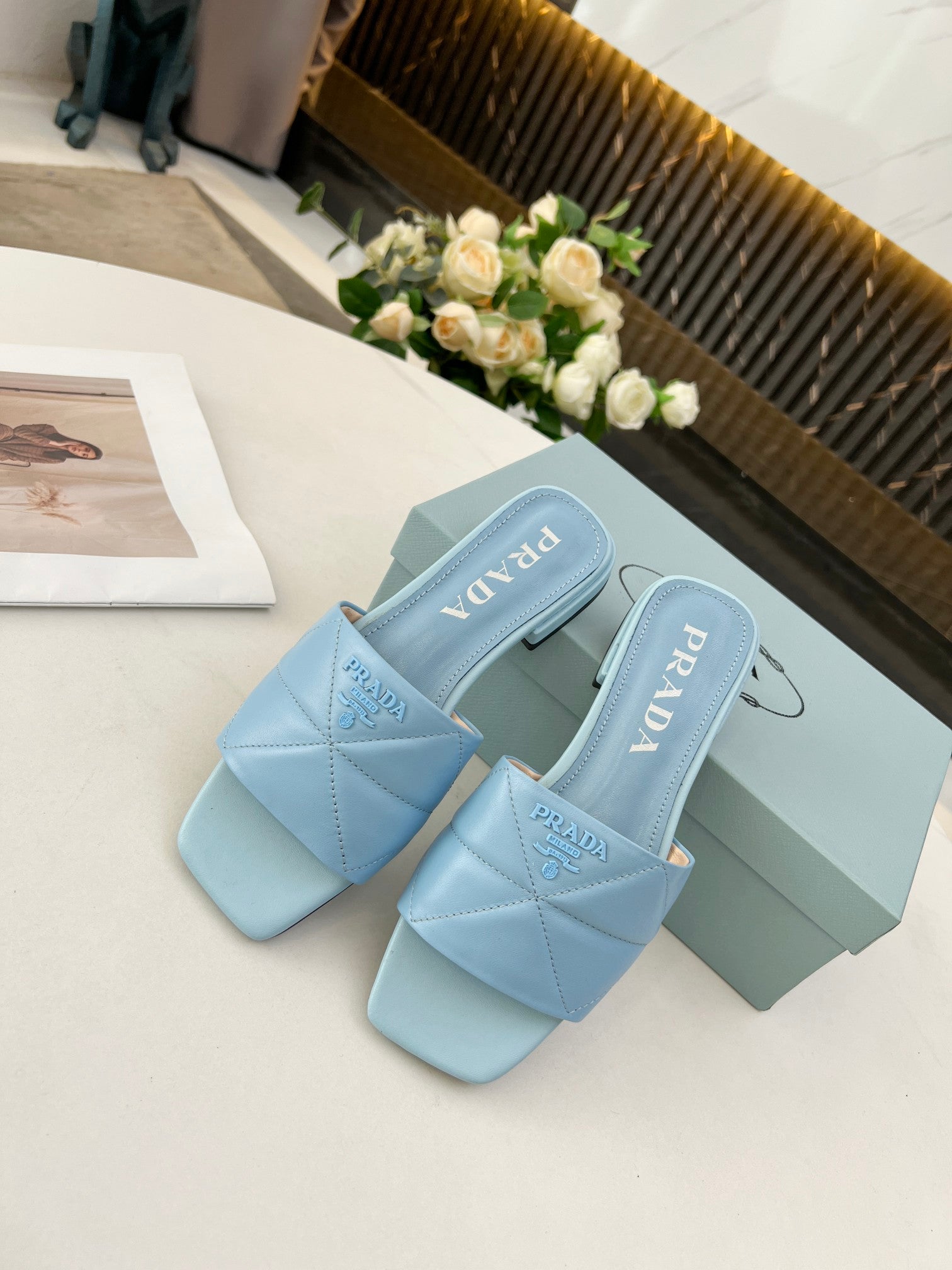 [TOP] PR@DA Celeste Quilted Nappa Sandals - - Prada