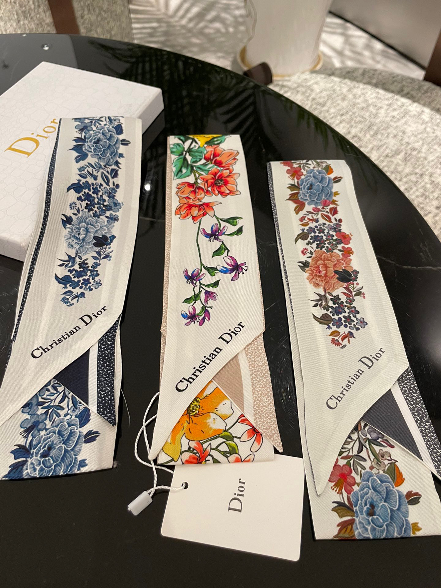 [TOP] D!or Mitzah Scarf 105 x 6 cm - Three Colours - Christian Dior