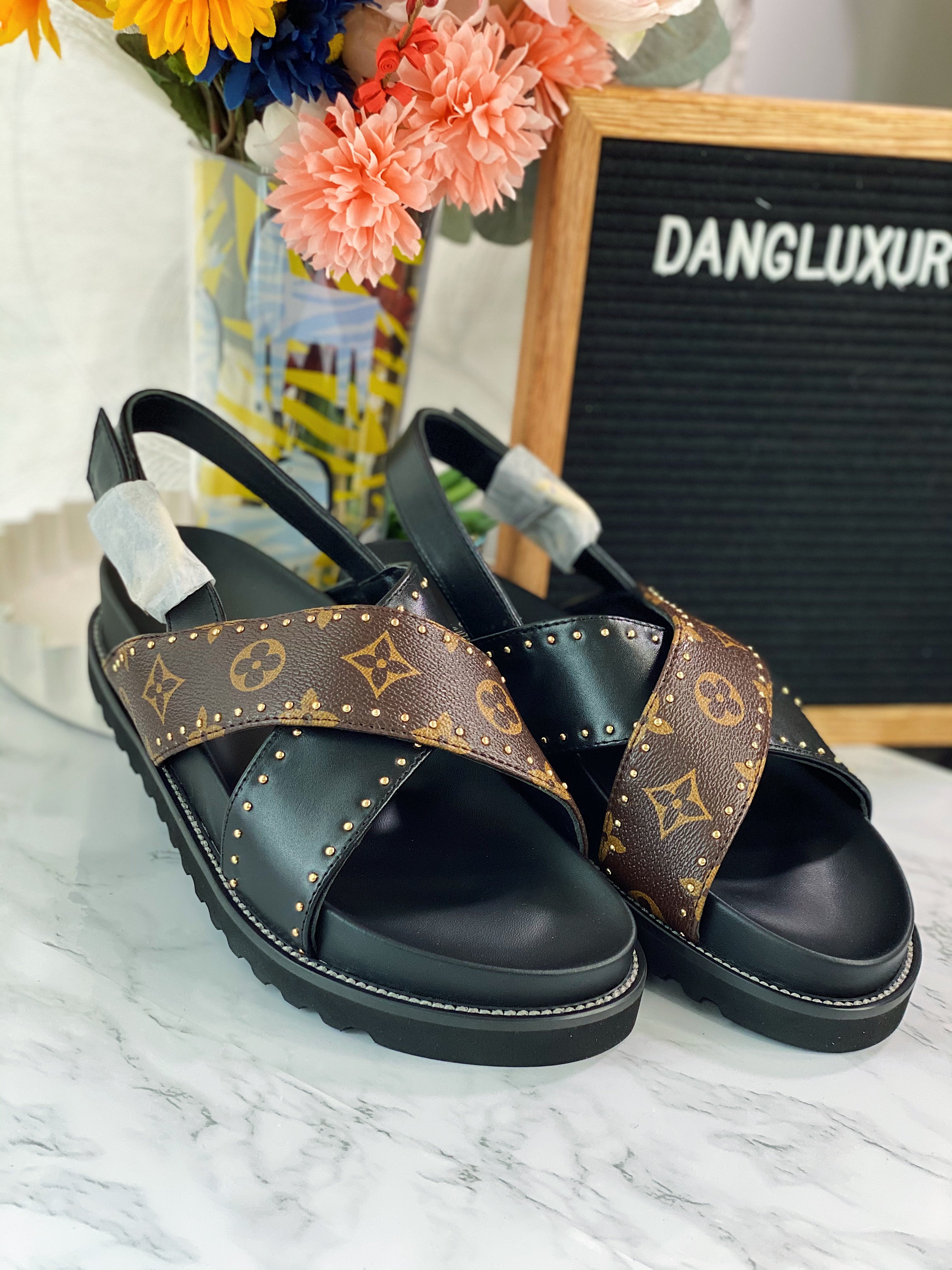 [TOP] L&V LV Paseo Flat Comfort Sandals - LV Louis Vuitton
