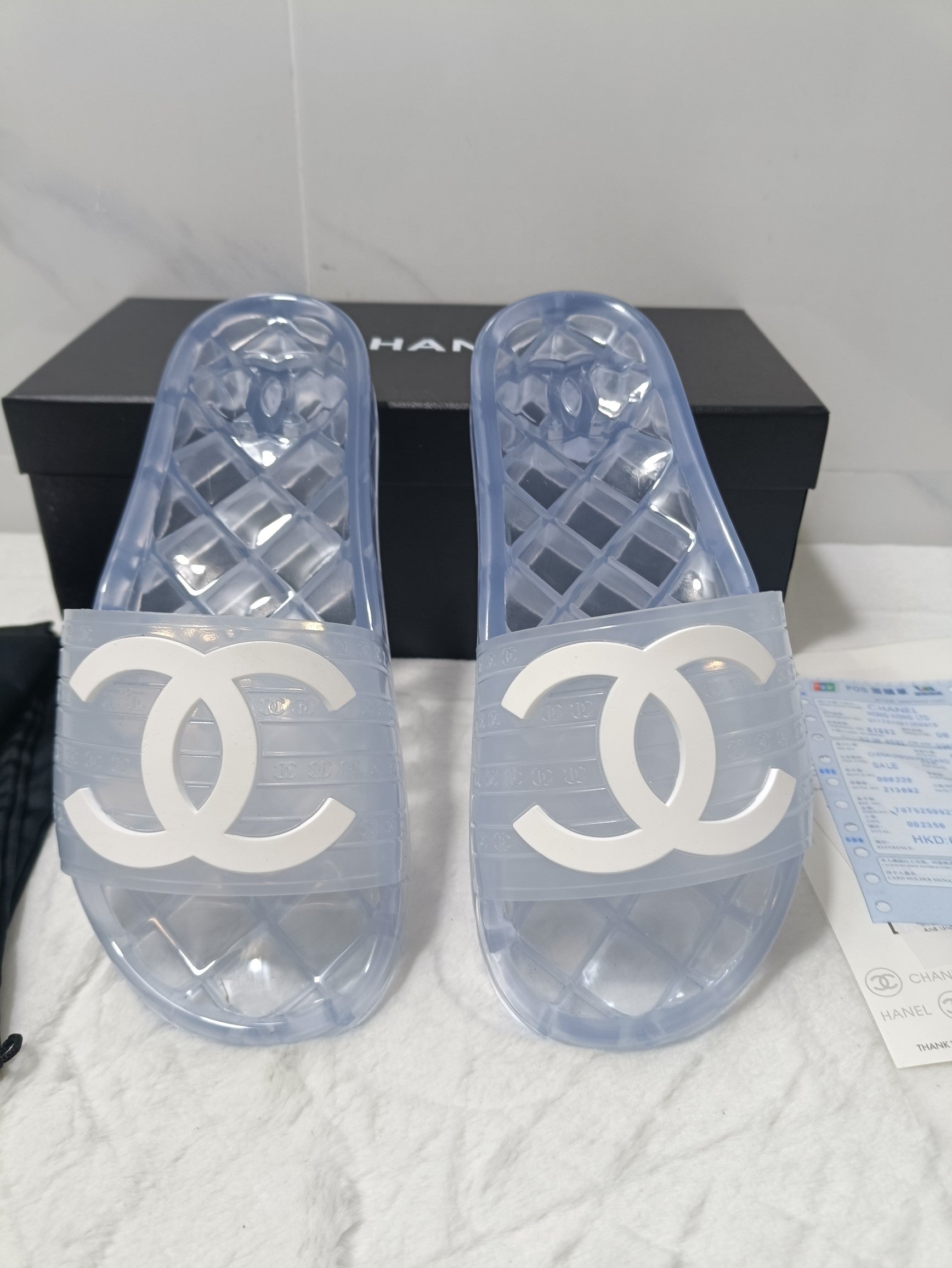 [TOP] CH@NEL Jelly Clear Slides - Clear w White Logo - Chanel