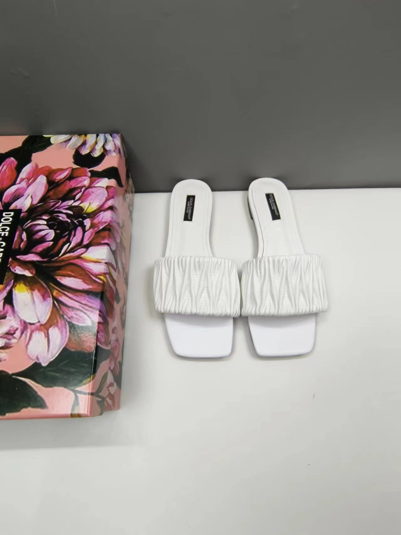 [TOP] D^G Slides Leather - 6 Colors - Dolce&Gabbana