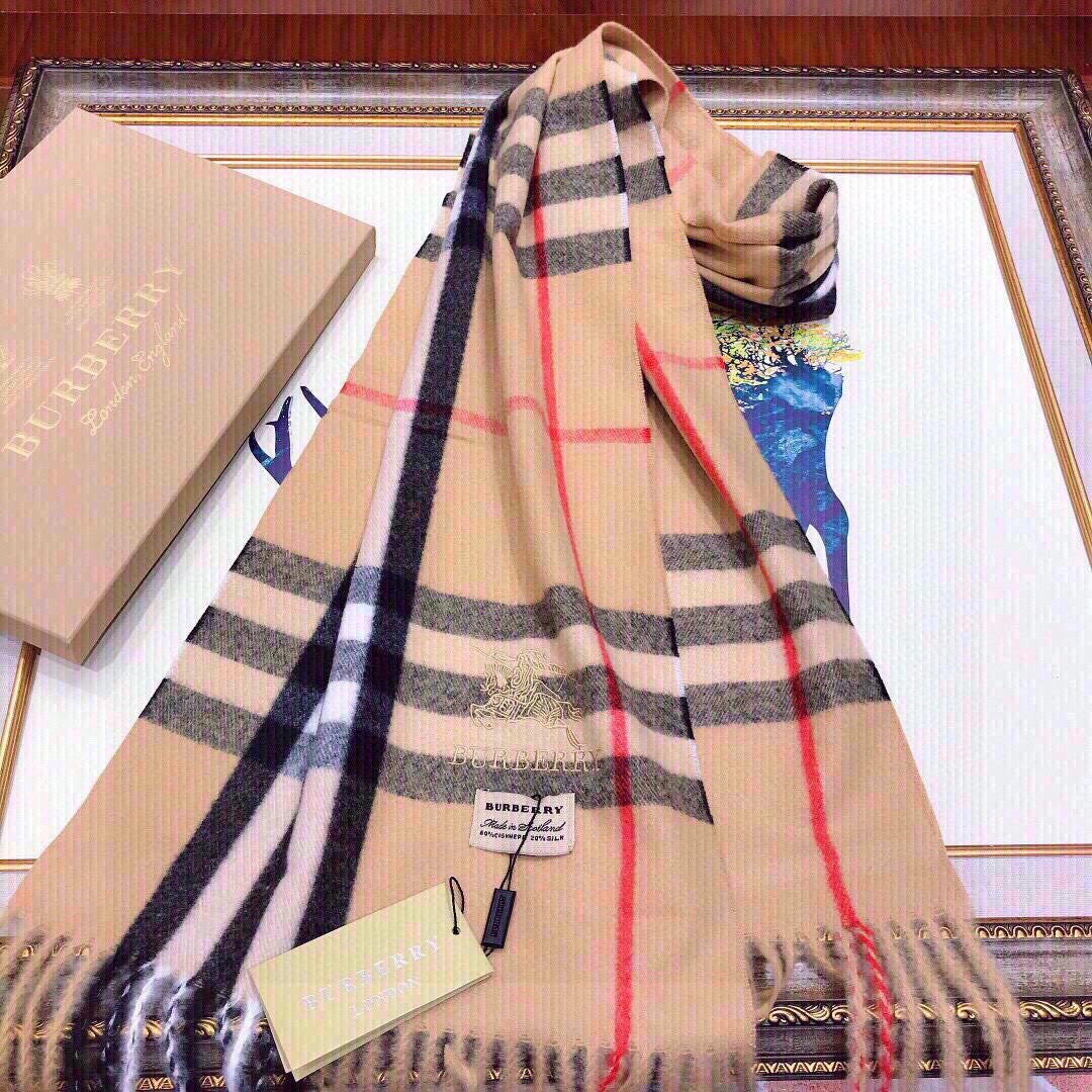 [TOP] BURBRRY Wool Scarf - Burberry