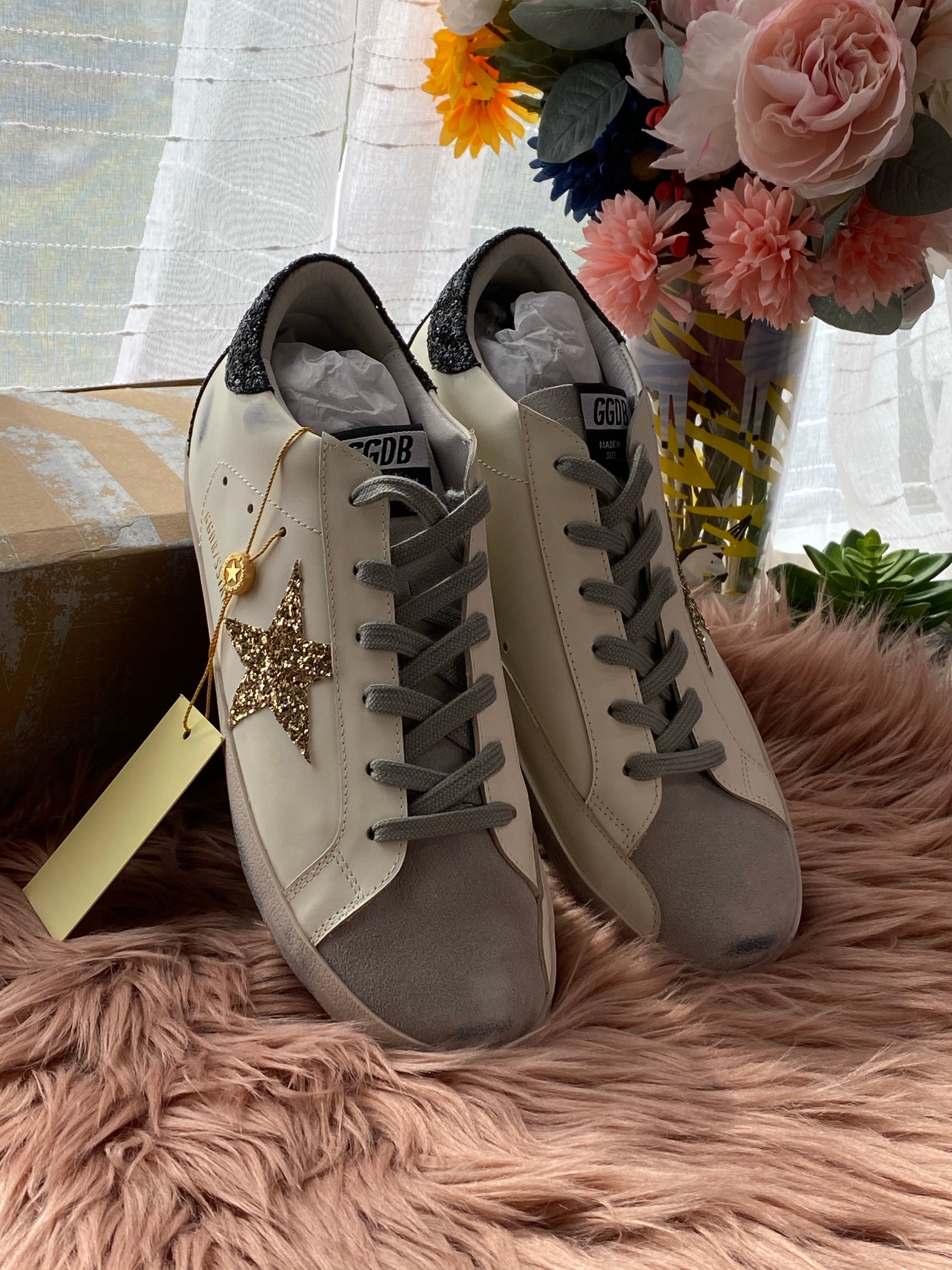 [TOP] GUCC! GGDB Superstar Sneakers Glittery - Black and Gold Star - Gucci