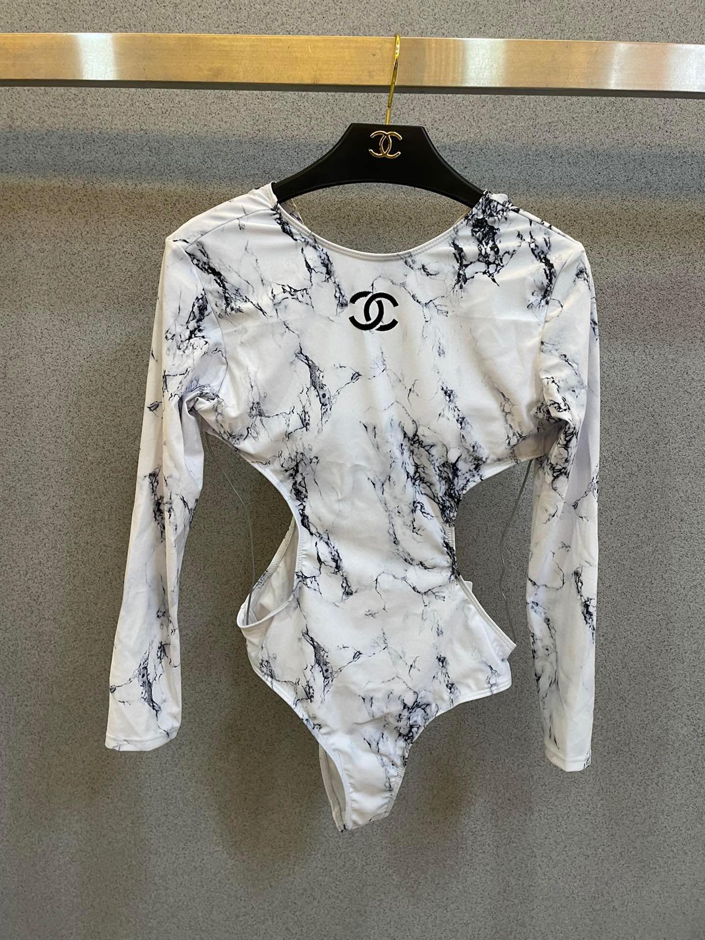 [TOP] CH@NEL One-Piece Swimsuit - White - Chanel