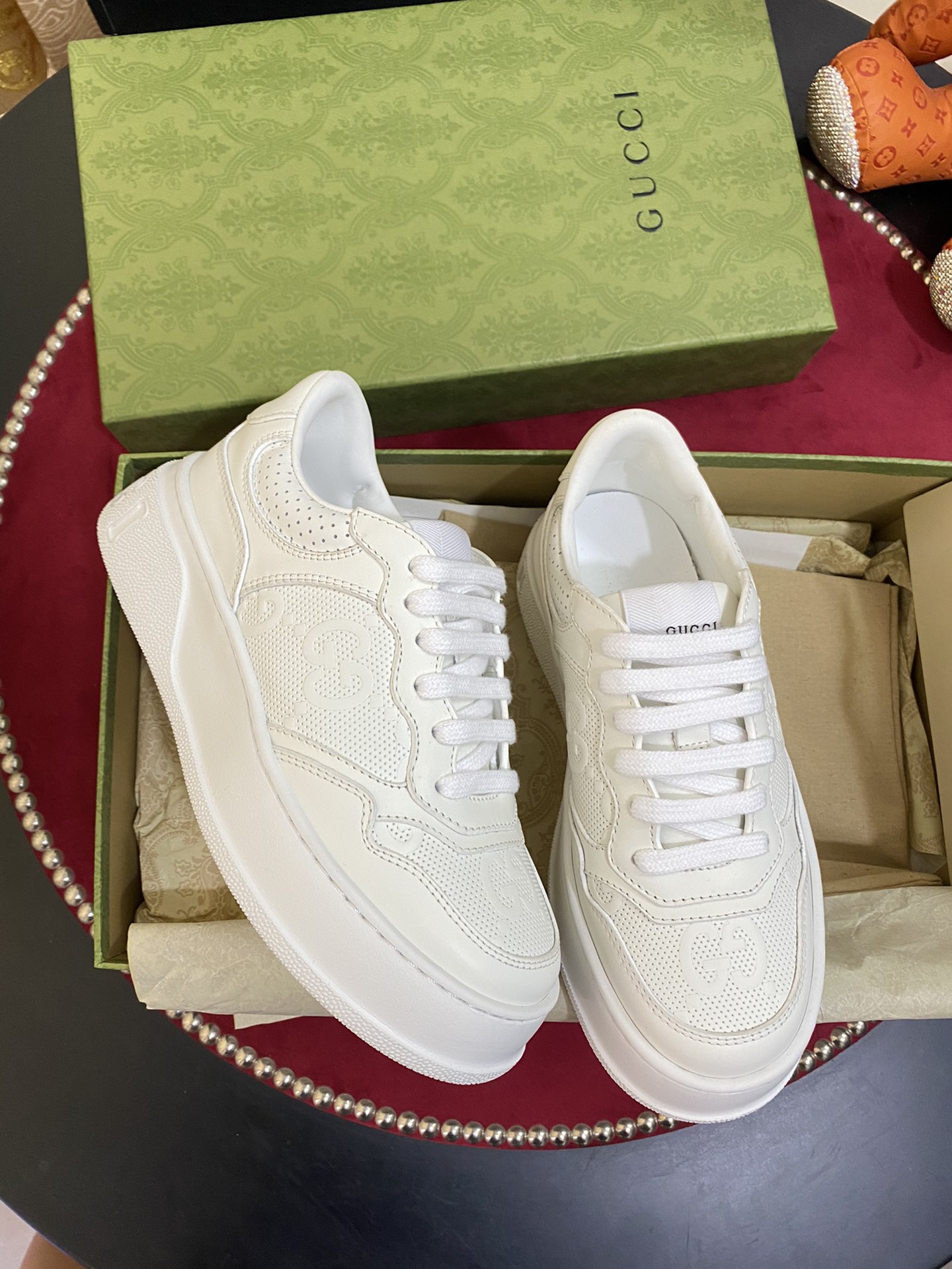 [TOP] GUCC! Solid Color Double G Embossed Leather Rubber Platform Sneakers - White - Gucci