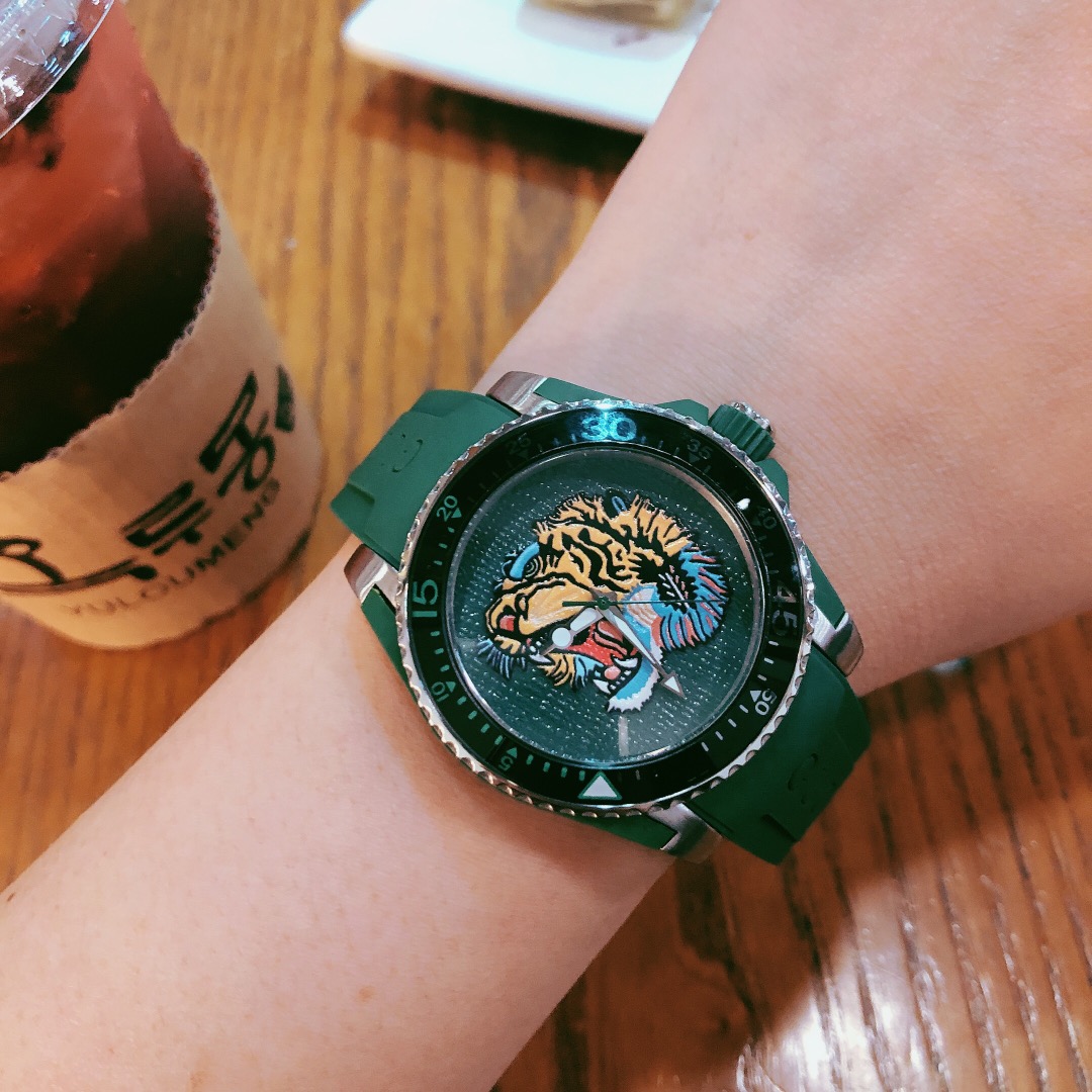 [TOP] GUCC! DIVE Round Dial Series Watches - Green - Gucci