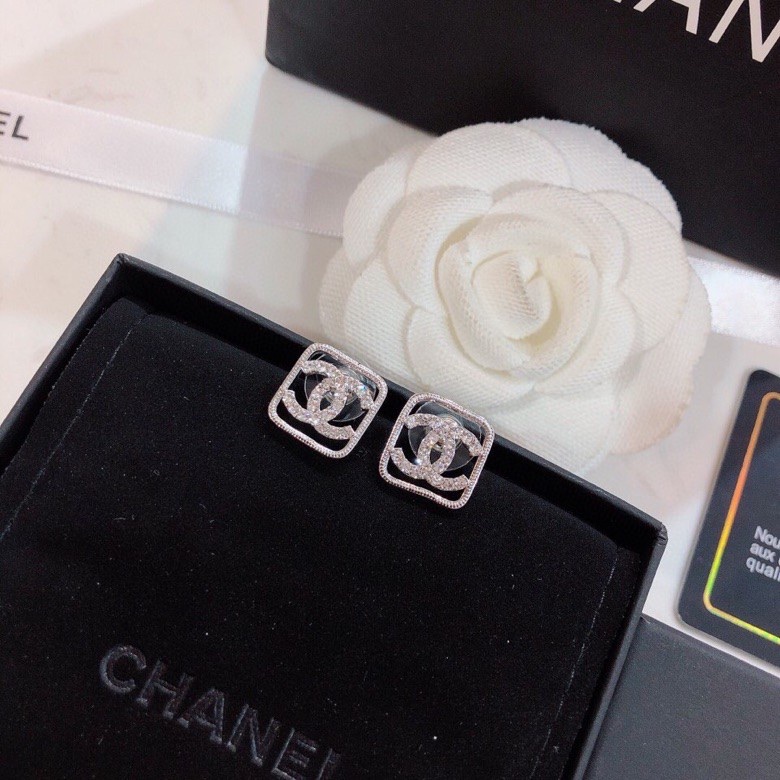 [TOP] CH@NEL Double C Earrings - 2 colors - Chanel