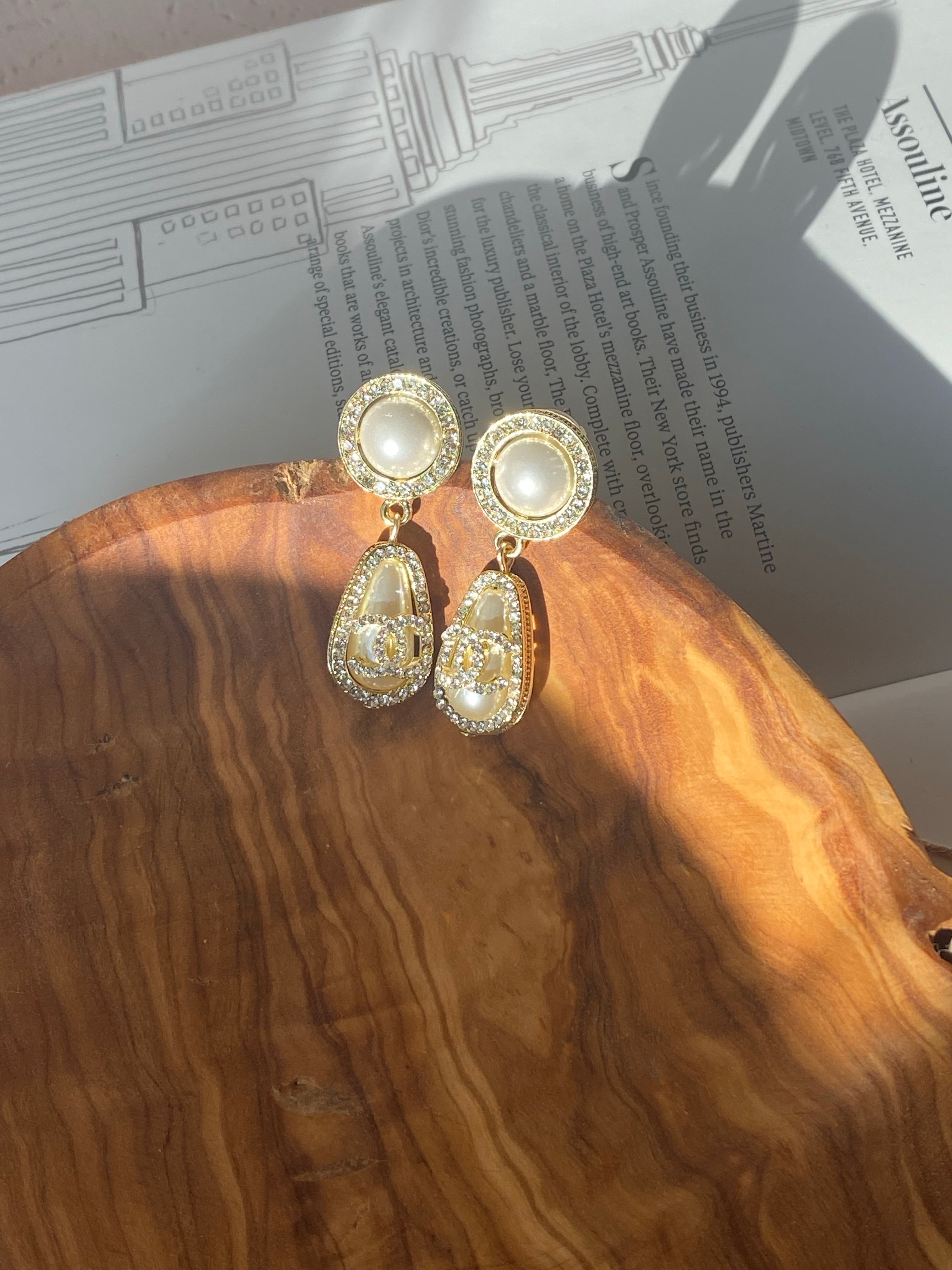 [TOP] CH@NEL Dangle Earrings - Chanel