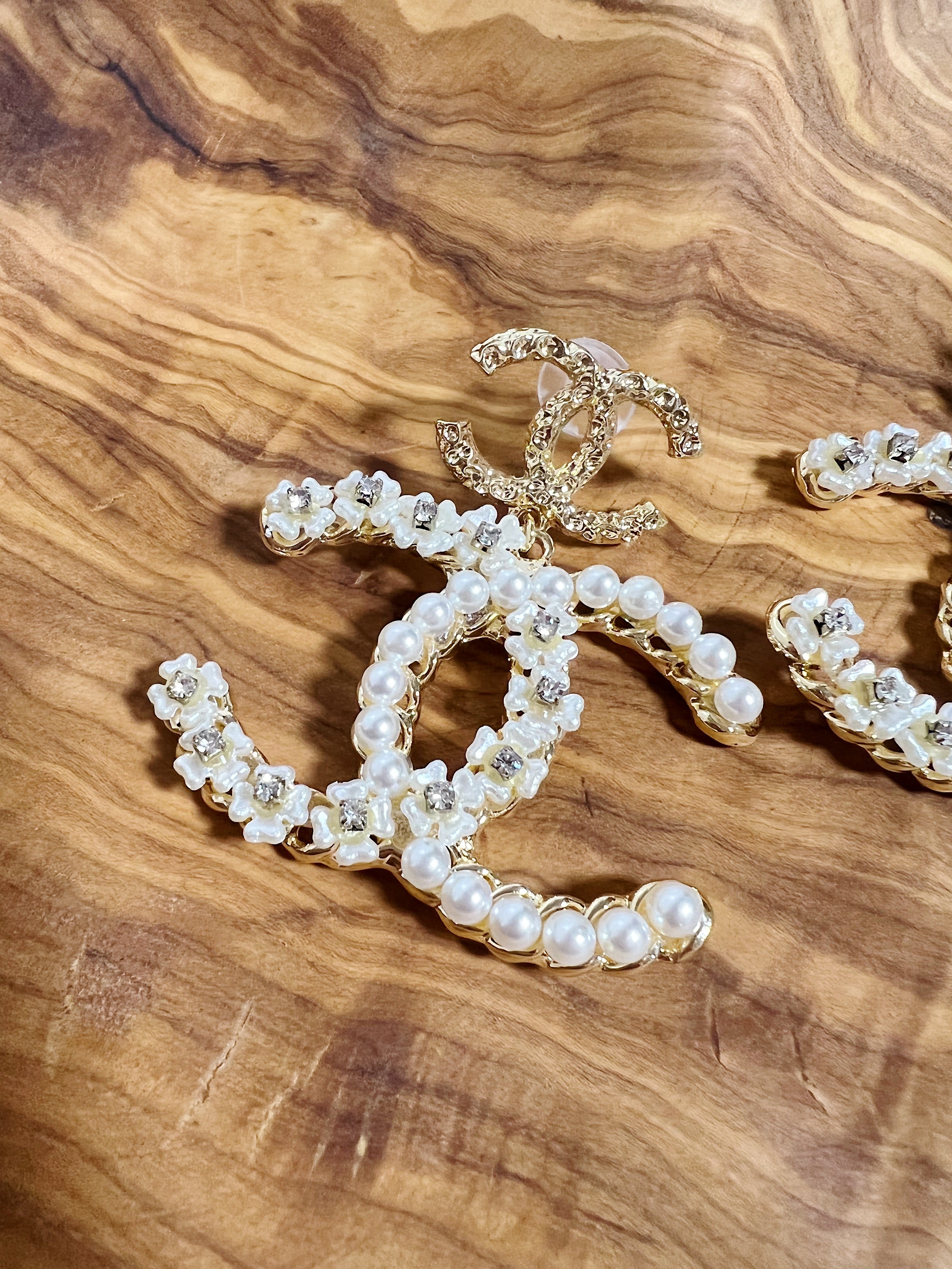 [TOP] CH@NEL Big Dangle Double C Flowers Pearl - Chanel