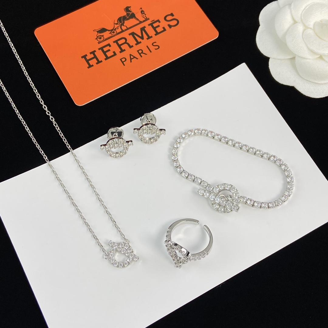 [TOP] HRMES Necklace Earrings Bracelet Ring Set - Silver - Hermes